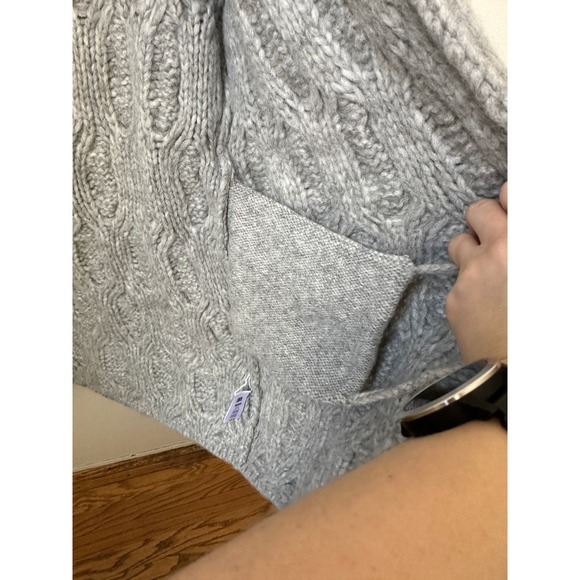 LUNYA Lofty Wool Cable Robe XS/S - Picture 7 of 8